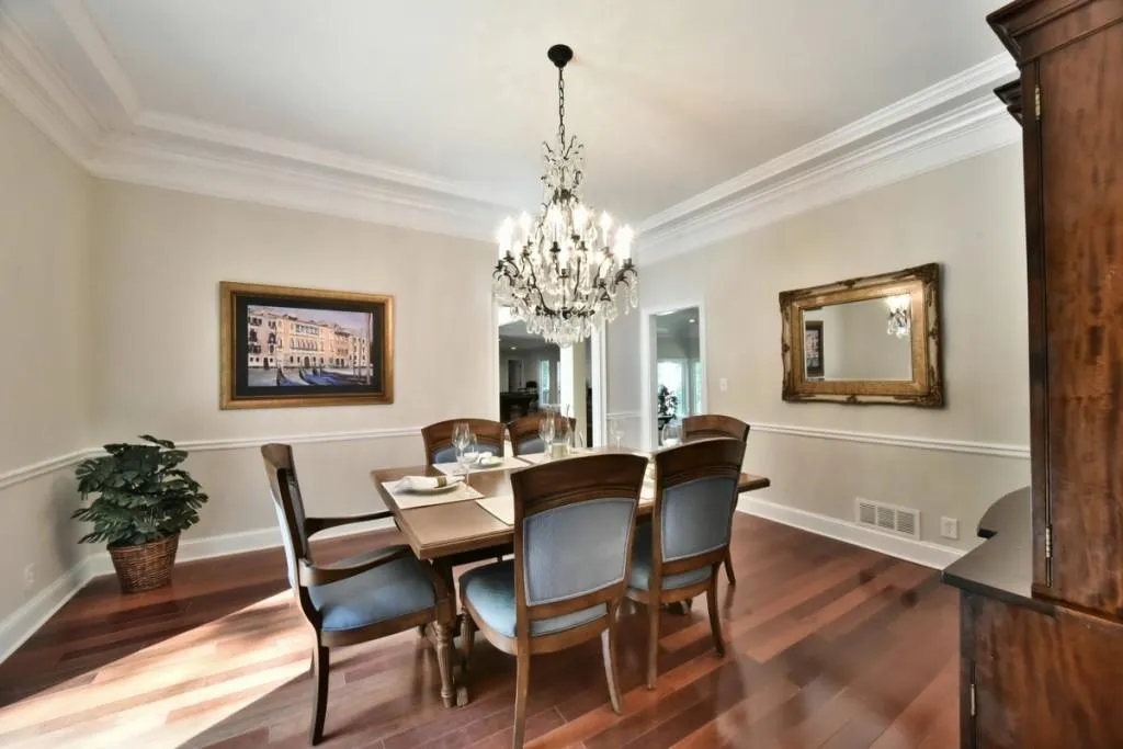 9205 Huntcliff Trace, Sandy Springs, Georgia 30350, 7 Bedrooms Bedrooms, ,5 BathroomsBathrooms,Residential,Sold,9205 Huntcliff Trace,5633543