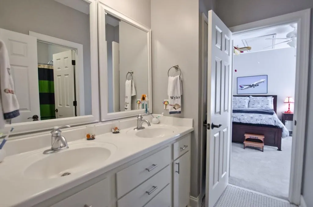 340 Pine Forest Road, Atlanta, Georgia 30342, 5 Bedrooms Bedrooms, ,5 BathroomsBathrooms,Residential,Sold,340 Pine Forest Road,6572381