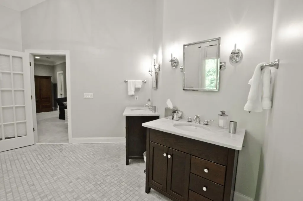 340 Pine Forest Road, Atlanta, Georgia 30342, 5 Bedrooms Bedrooms, ,5 BathroomsBathrooms,Residential,Sold,340 Pine Forest Road,6572381