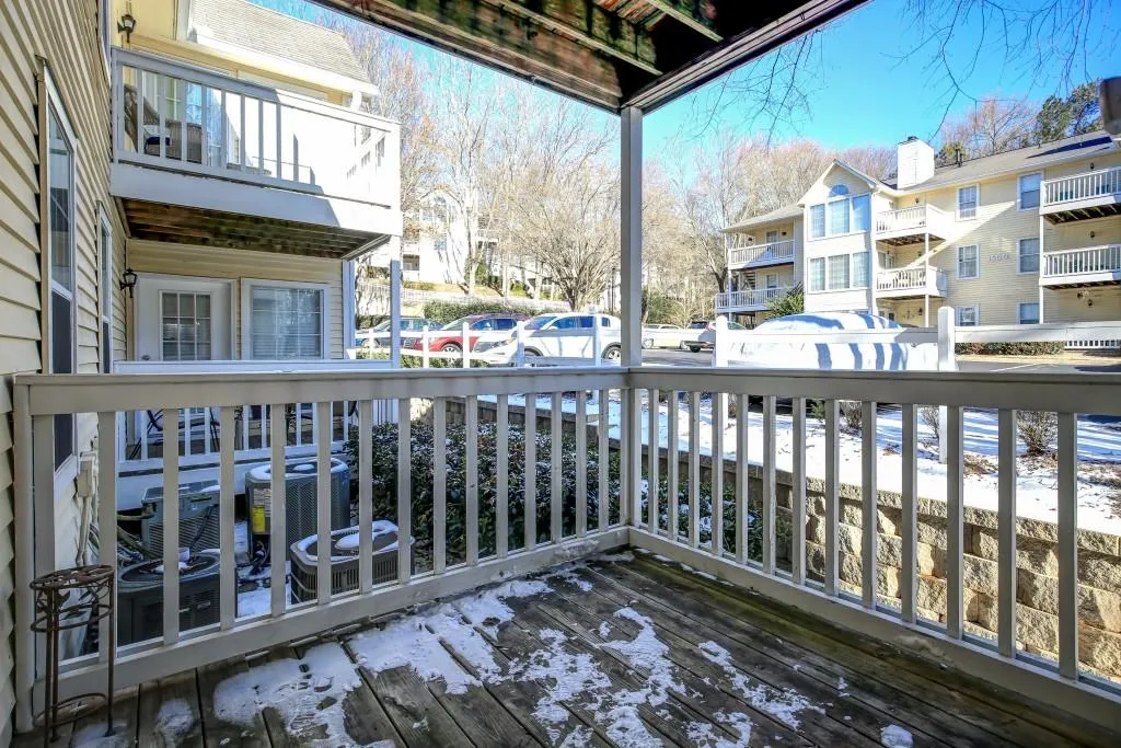 1303 Gettysburg Place Unit 1303, Atlanta, Georgia 30350, 2 Bedrooms Bedrooms, ,2 BathroomsBathrooms,Residential,Sold,1303 Gettysburg Place Unit 1303,5953755