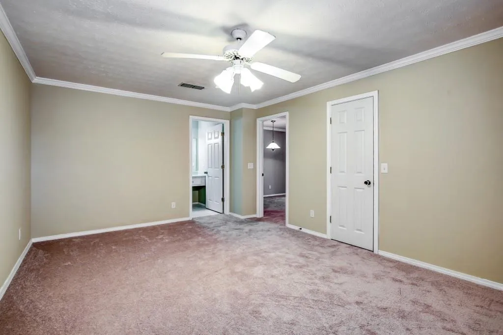 1303 Gettysburg Place Unit 1303, Atlanta, Georgia 30350, 2 Bedrooms Bedrooms, ,2 BathroomsBathrooms,Residential,Sold,1303 Gettysburg Place Unit 1303,5953755