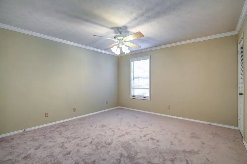 1303 Gettysburg Place Unit 1303, Atlanta, Georgia 30350, 2 Bedrooms Bedrooms, ,2 BathroomsBathrooms,Residential,Sold,1303 Gettysburg Place Unit 1303,5953755