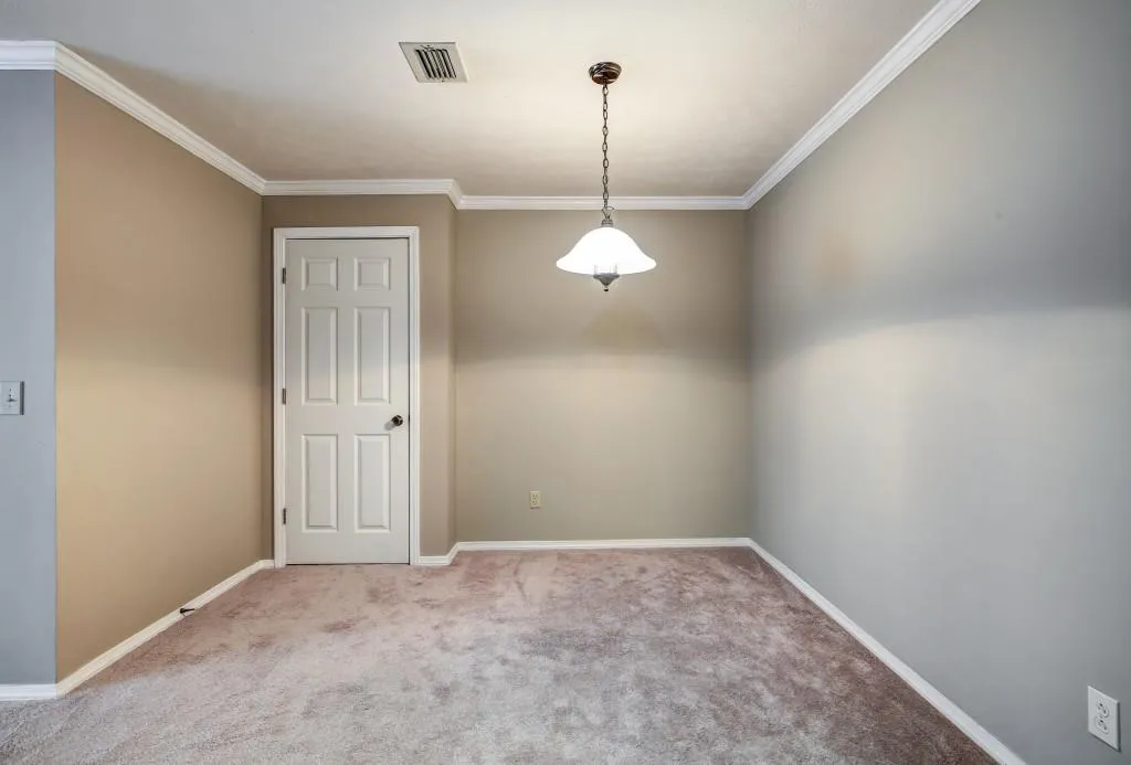 1303 Gettysburg Place Unit 1303, Atlanta, Georgia 30350, 2 Bedrooms Bedrooms, ,2 BathroomsBathrooms,Residential,Sold,1303 Gettysburg Place Unit 1303,5953755