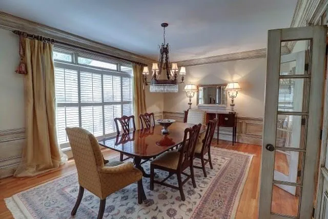 1810 Brandon Hall Drive, Sandy Springs, Georgia 30350, 5 Bedrooms Bedrooms, ,4 BathroomsBathrooms,Residential,Sold,1810 Brandon Hall Drive,5694367
