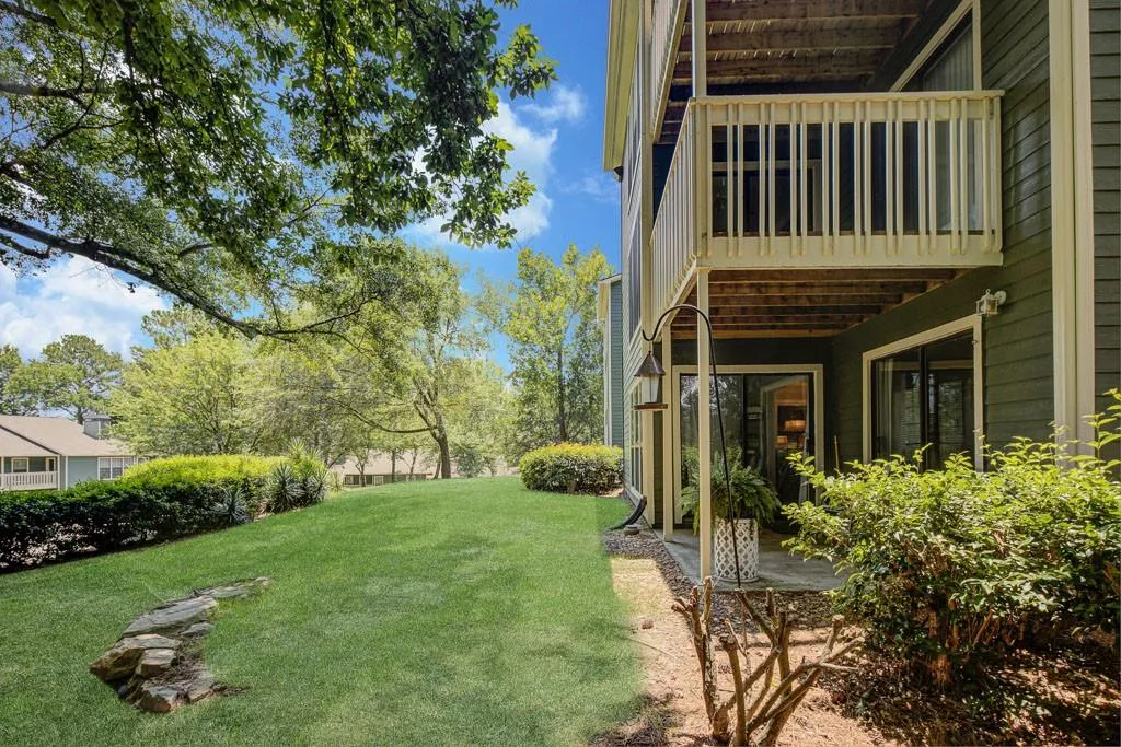 4604 Vinings Central Run Se Unit 131, Atlanta, Georgia 30339, 2 Bedrooms Bedrooms, ,2 BathroomsBathrooms,Residential,For Sale,4604 Vinings Central Run Se Unit 131,7643290
