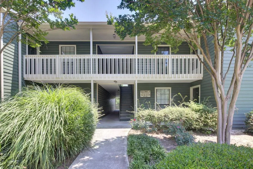 4604 Vinings Central Run Se Unit 131, Atlanta, Georgia 30339, 2 Bedrooms Bedrooms, ,2 BathroomsBathrooms,Residential,For Sale,4604 Vinings Central Run Se Unit 131,7643290