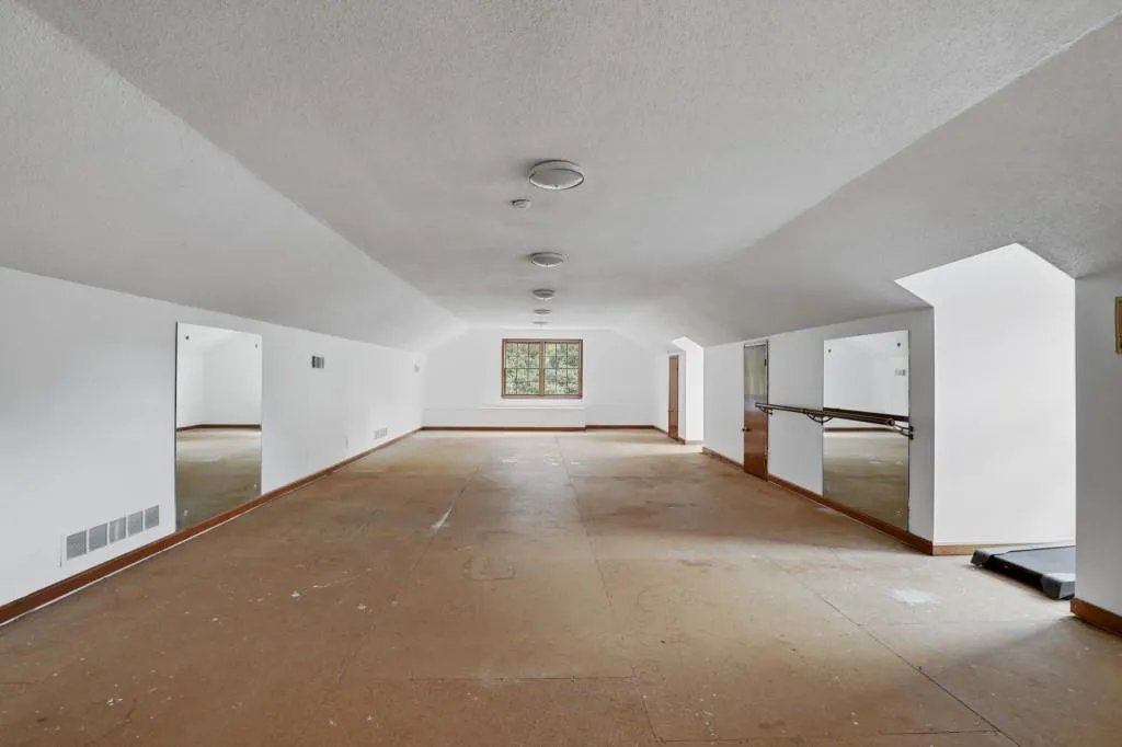 2655 Spalding Drive, Sandy Springs, Georgia 30350, 8 Bedrooms Bedrooms, ,8 BathroomsBathrooms,Residential,Sold,2655 Spalding Drive,6957229