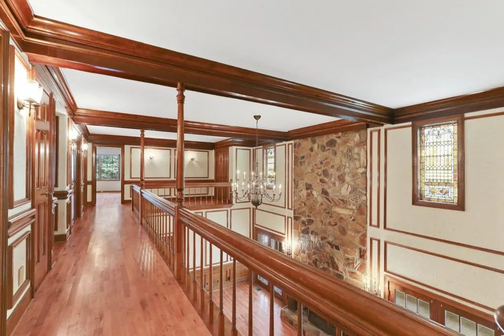 2655 Spalding Drive, Sandy Springs, Georgia 30350, 8 Bedrooms Bedrooms, ,8 BathroomsBathrooms,Residential,Sold,2655 Spalding Drive,6957229