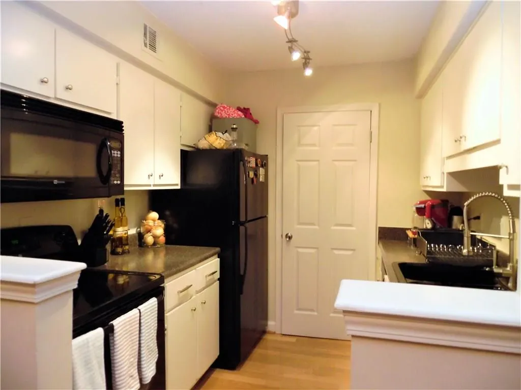 3019 Wingate Way Unit 3019, Atlanta, Georgia 30350, 2 Bedrooms Bedrooms, ,2 BathroomsBathrooms,Residential,Sold,3019 Wingate Way Unit 3019,6043984
