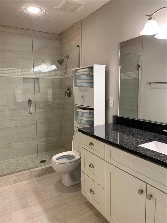 1206 Old Hammond Chase, Sandy Springs, Georgia 30350, 2 Bedrooms Bedrooms, ,2 BathroomsBathrooms,Residential,Sold,1206 Old Hammond Chase,6600351
