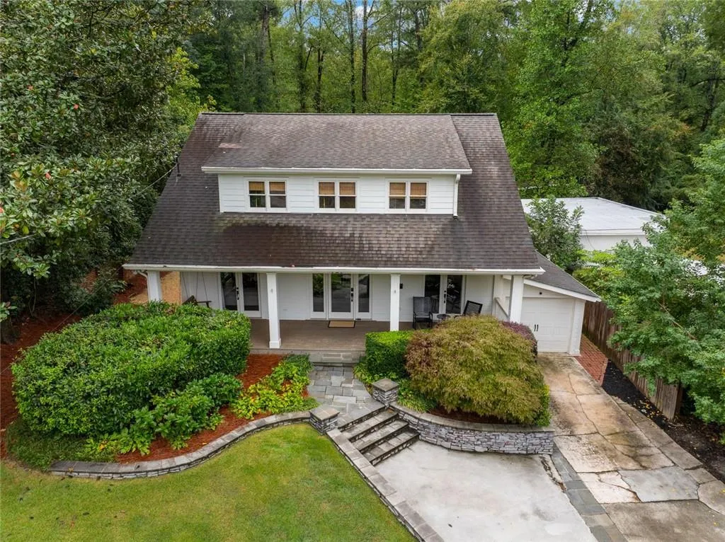 421 Golfview Rd Nw Road Nw, Atlanta, Georgia 30309, 5 Bedrooms Bedrooms, 0 ,4 BathroomsBathrooms,Residential,For Sale,421 Golfview Rd Nw Road Nw,7847849