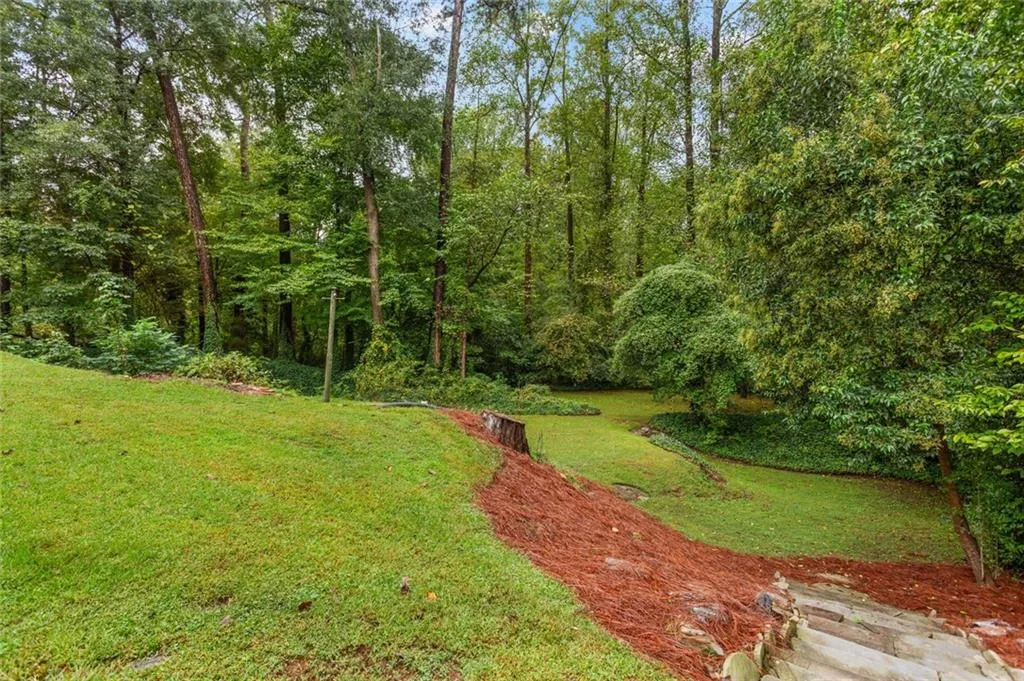 421 Golfview Rd Nw Road Nw, Atlanta, Georgia 30309, 5 Bedrooms Bedrooms, 0 ,4 BathroomsBathrooms,Residential,For Sale,421 Golfview Rd Nw Road Nw,7847849