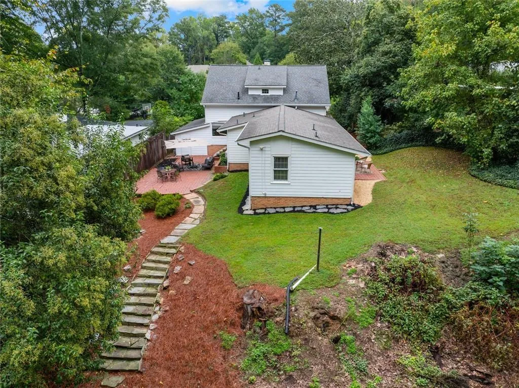 421 Golfview Rd Nw Road Nw, Atlanta, Georgia 30309, 5 Bedrooms Bedrooms, 0 ,4 BathroomsBathrooms,Residential,For Sale,421 Golfview Rd Nw Road Nw,7847849