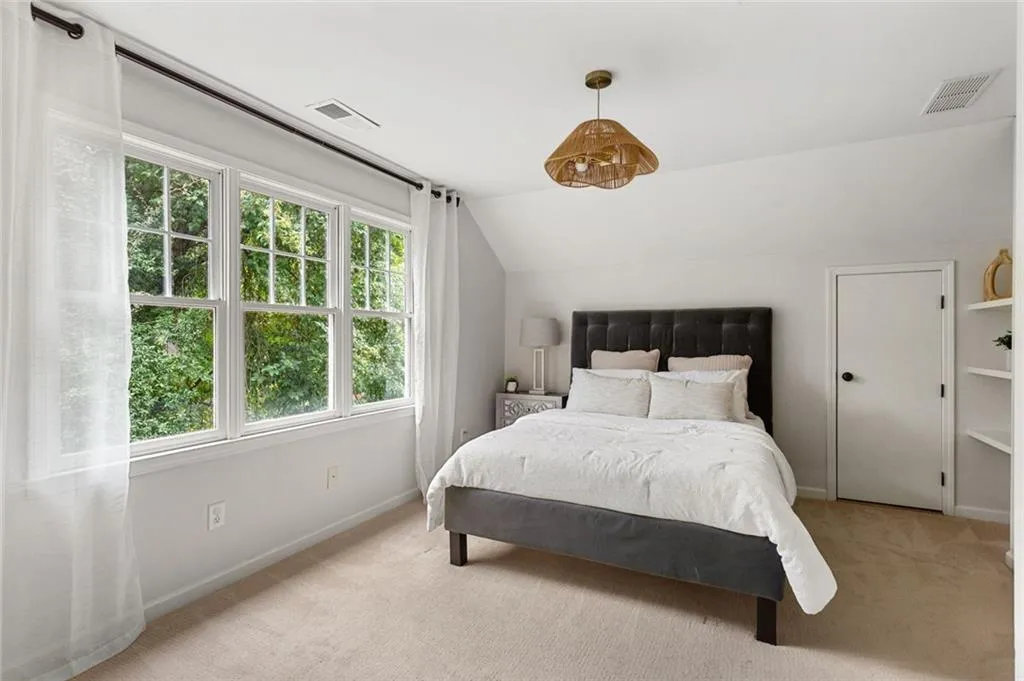 421 Golfview Rd Nw Road Nw, Atlanta, Georgia 30309, 5 Bedrooms Bedrooms, 0 ,4 BathroomsBathrooms,Residential,For Sale,421 Golfview Rd Nw Road Nw,7847849