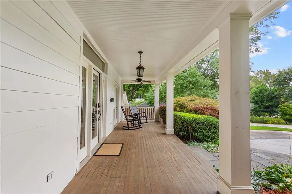 421 Golfview Rd Nw Road Nw, Atlanta, Georgia 30309, 5 Bedrooms Bedrooms, 0 ,4 BathroomsBathrooms,Residential,For Sale,421 Golfview Rd Nw Road Nw,7847849