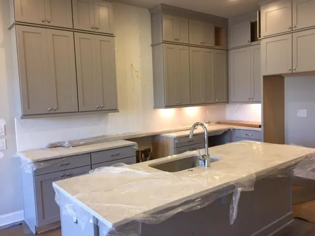 4741 Roswell Road, Atlanta, Georgia 30342, 2 Bedrooms Bedrooms, ,2 BathroomsBathrooms,Residential,Sold,4741 Roswell Road,5879635