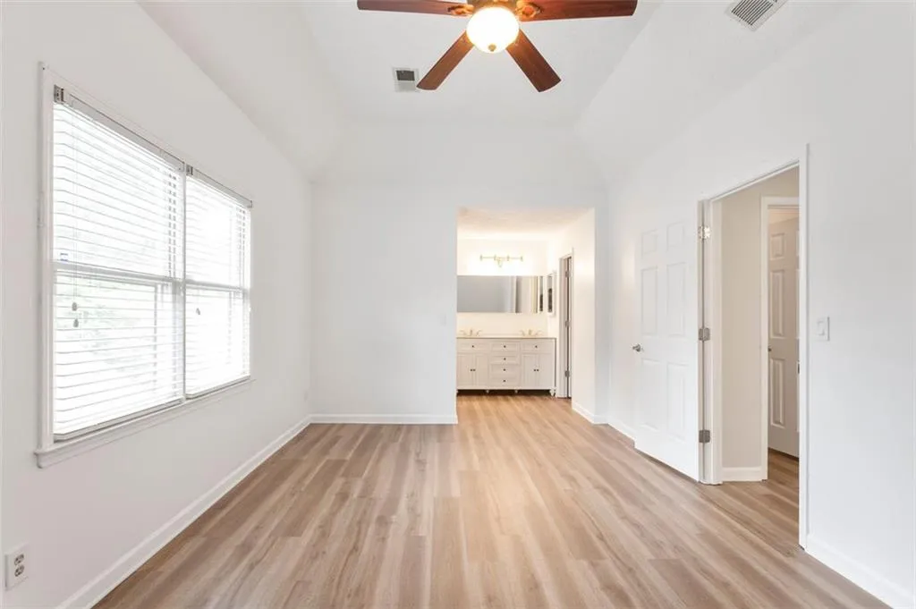 9133 Carroll Manor Drive, Atlanta, Georgia 30350, 2 Bedrooms Bedrooms, ,2 BathroomsBathrooms,Residential,Sold,9133 Carroll Manor Drive,7235578