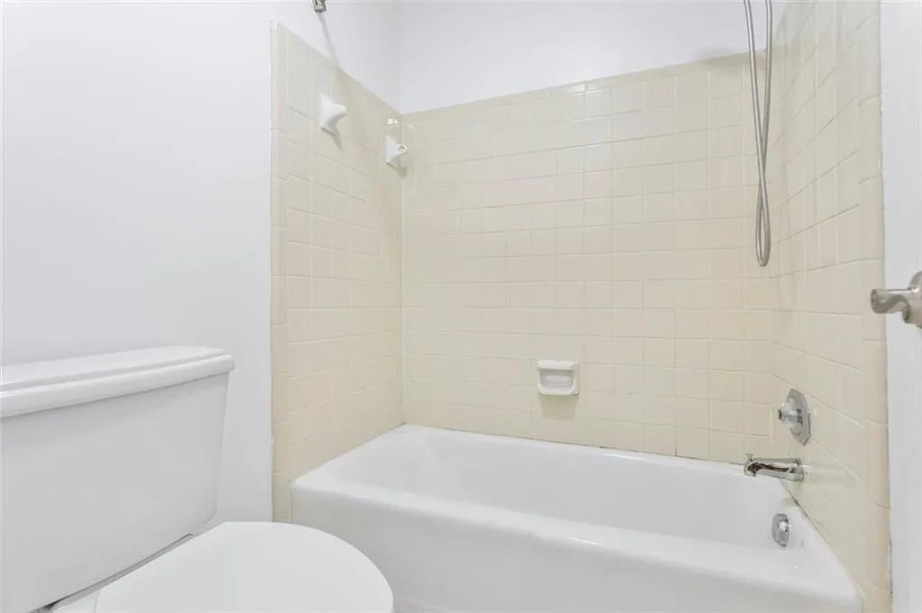 9133 Carroll Manor Drive, Atlanta, Georgia 30350, 2 Bedrooms Bedrooms, ,2 BathroomsBathrooms,Residential,Sold,9133 Carroll Manor Drive,7235578