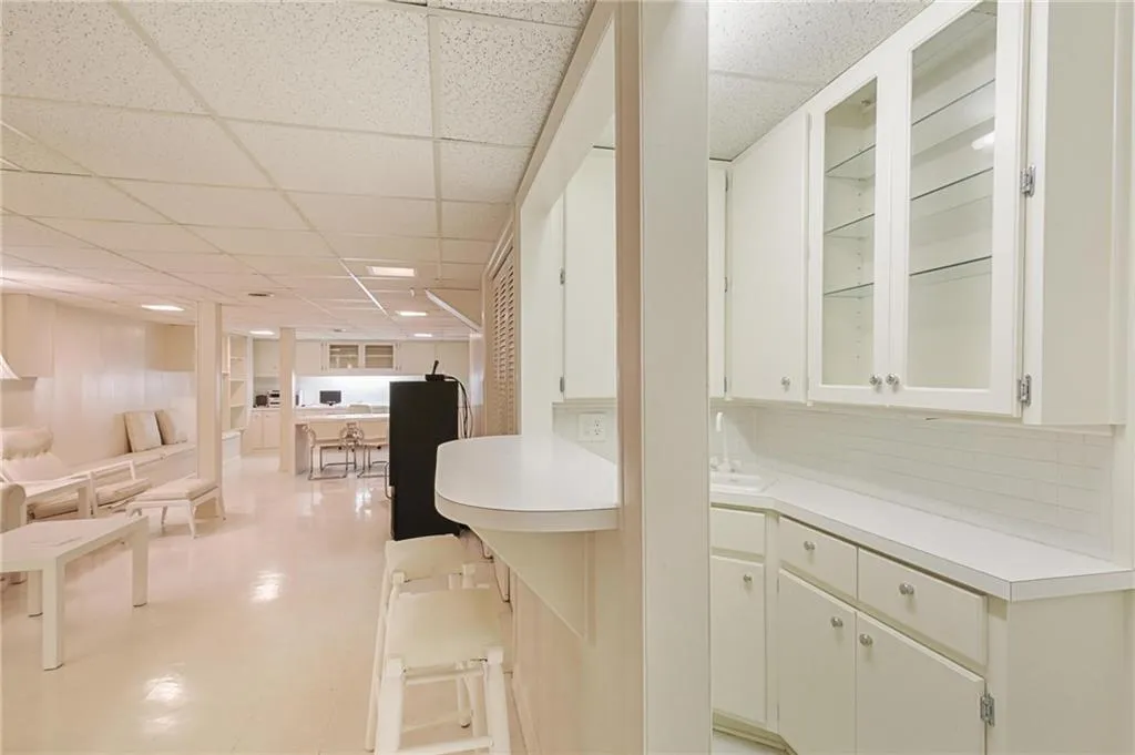 321 Forest Valley Court, Sandy Springs, Georgia 30342, 3 Bedrooms Bedrooms, ,2 BathroomsBathrooms,Residential,Sold,321 Forest Valley Court,7259399