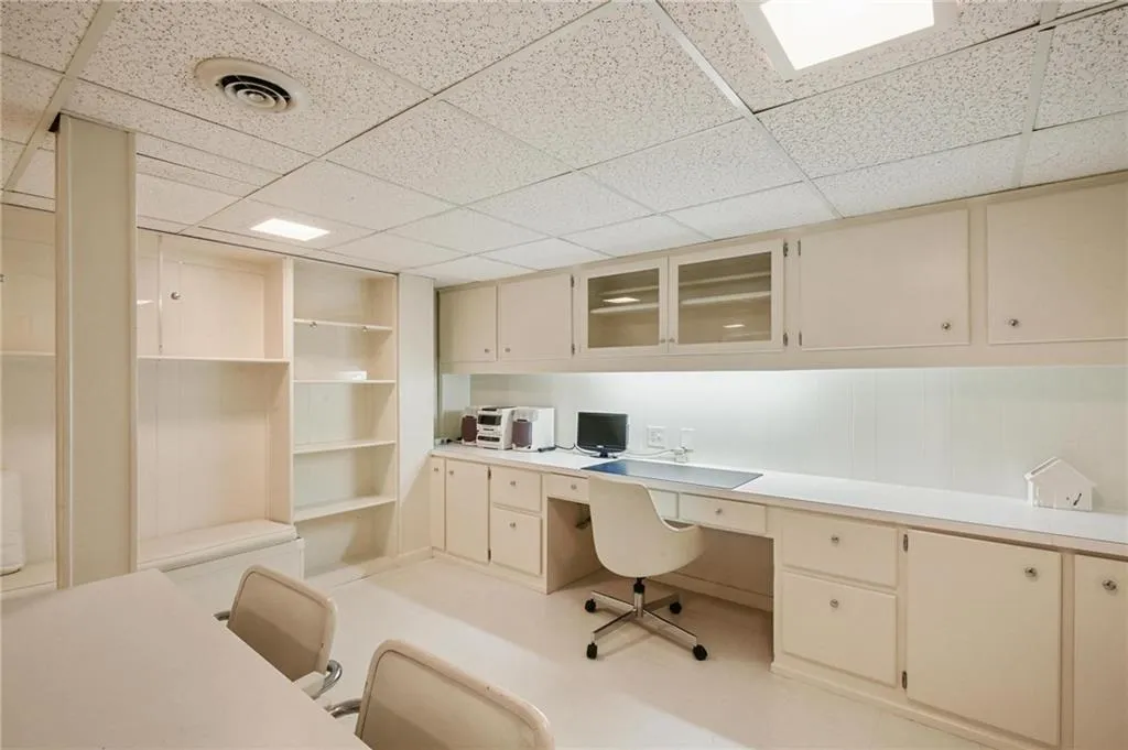 321 Forest Valley Court, Sandy Springs, Georgia 30342, 3 Bedrooms Bedrooms, ,2 BathroomsBathrooms,Residential,Sold,321 Forest Valley Court,7259399