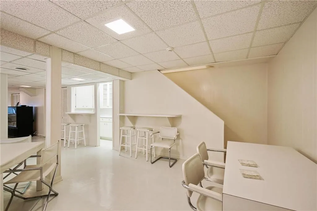 321 Forest Valley Court, Sandy Springs, Georgia 30342, 3 Bedrooms Bedrooms, ,2 BathroomsBathrooms,Residential,Sold,321 Forest Valley Court,7259399