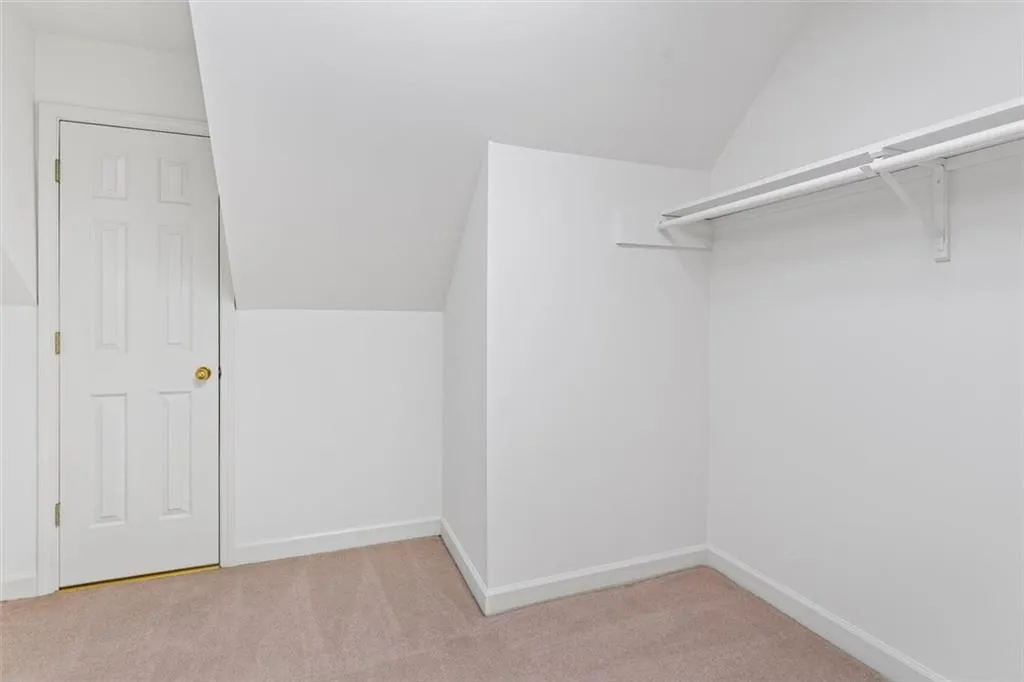 555 Old Cobblestone Drive, Sandy Springs, Georgia 30350, 5 Bedrooms Bedrooms, ,3 BathroomsBathrooms,Residential,Sold,555 Old Cobblestone Drive,7224994