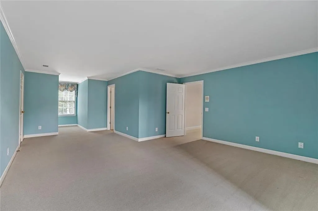 555 Old Cobblestone Drive, Sandy Springs, Georgia 30350, 5 Bedrooms Bedrooms, ,3 BathroomsBathrooms,Residential,Sold,555 Old Cobblestone Drive,7224994