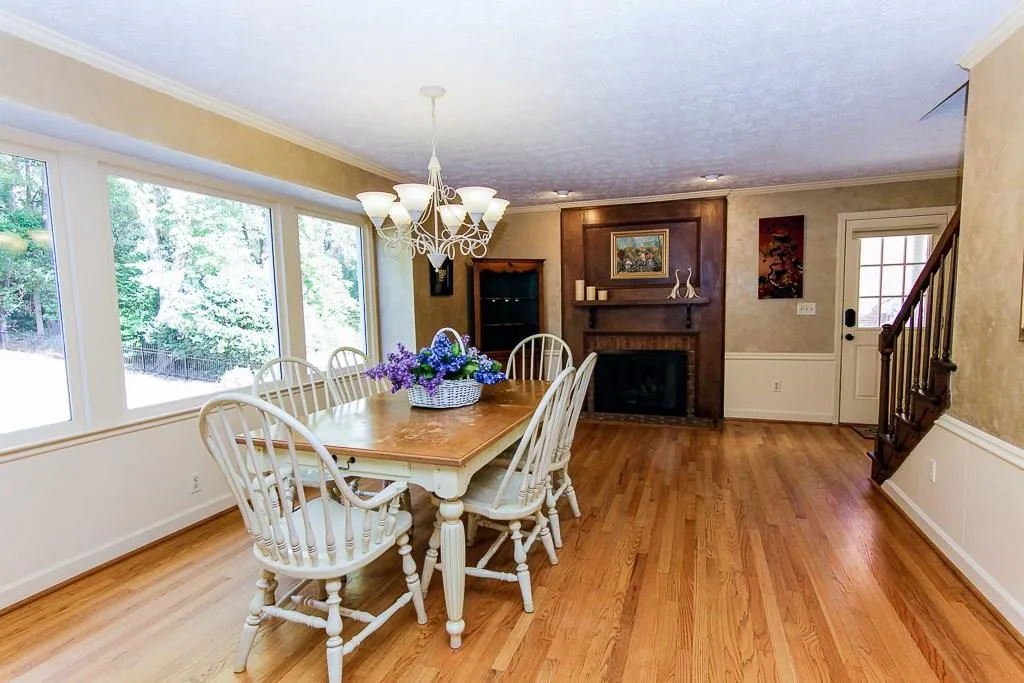745 Amster Green Drive, Sandy Springs, Georgia 30350, 5 Bedrooms Bedrooms, ,4 BathroomsBathrooms,Residential,Sold,745 Amster Green Drive,6086953