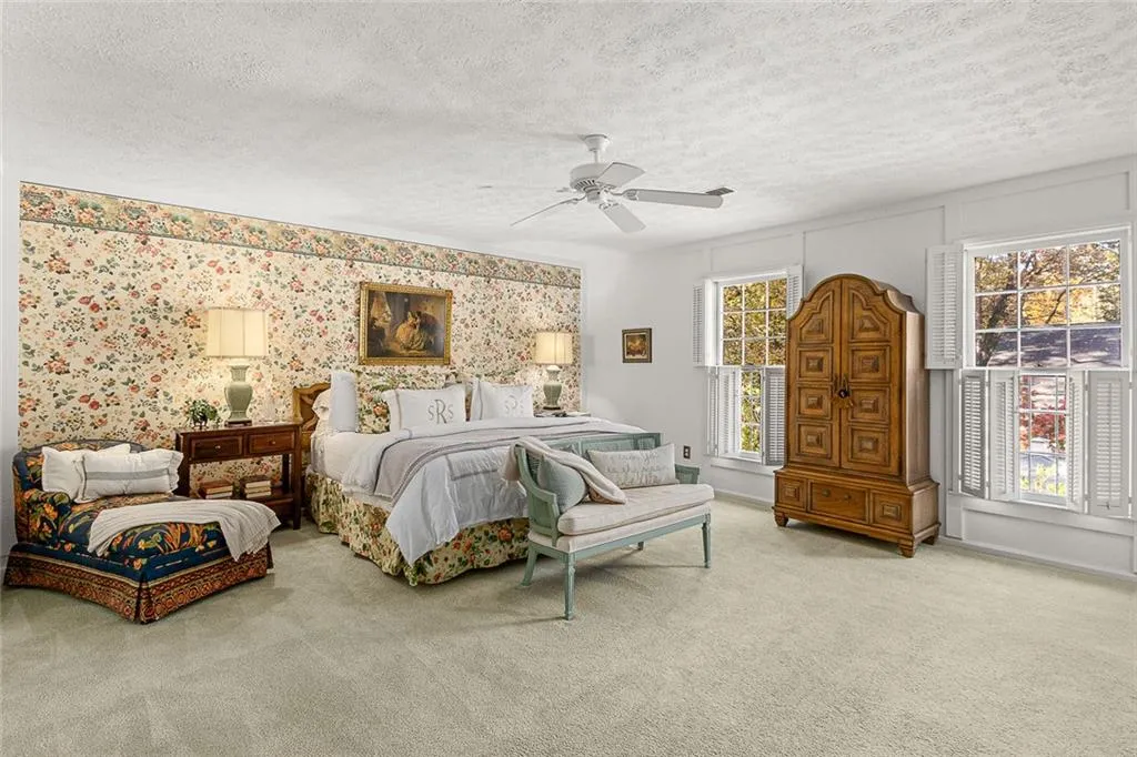 431 The North Chace, Atlanta, Georgia 30328, 4 Bedrooms Bedrooms, ,3 BathroomsBathrooms,Residential,For Sale,431 The North Chace,7683720