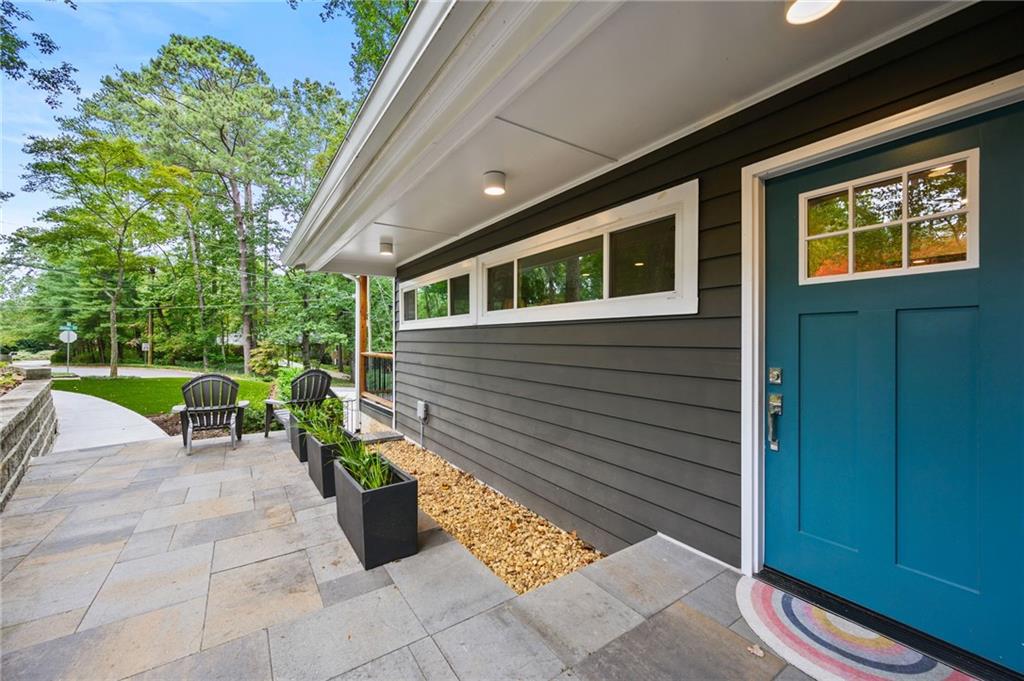 100 Angus Trail, Sandy Springs, Georgia 30328, 3 Bedrooms Bedrooms, ,3 BathroomsBathrooms,Residential,Sold,100 Angus Trail,7283870