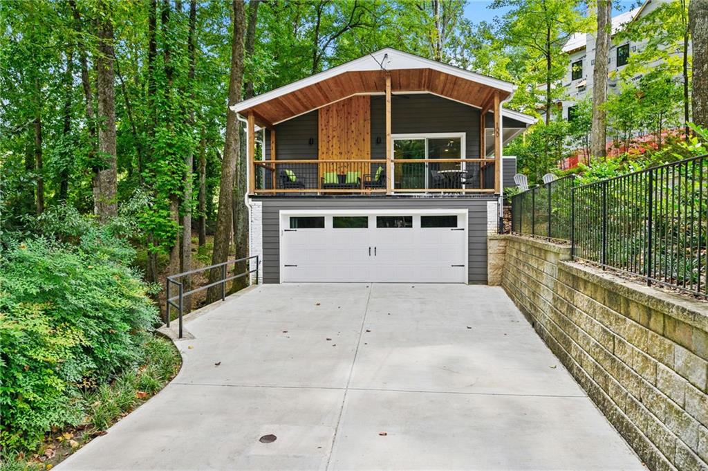 100 Angus Trail, Sandy Springs, Georgia 30328, 3 Bedrooms Bedrooms, ,3 BathroomsBathrooms,Residential,Sold,100 Angus Trail,7283870