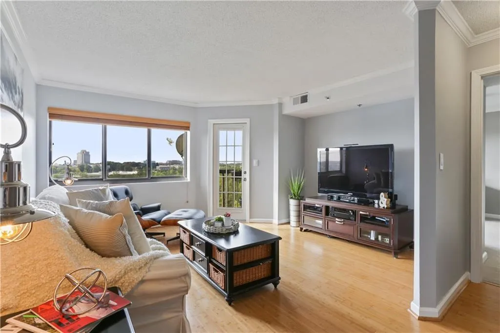 795 Hammond Drive Unit 1107, Atlanta, Georgia 30328, 2 Bedrooms Bedrooms, ,2 BathroomsBathrooms,Residential,Sold,795 Hammond Drive Unit 1107,6710462