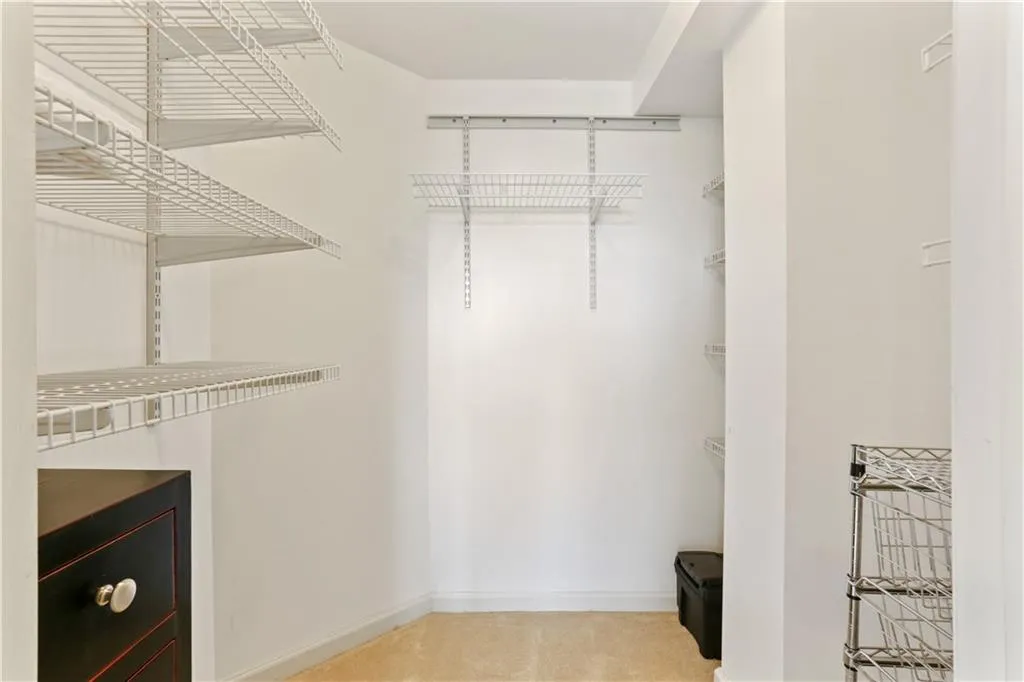 795 Hammond Drive Unit 1107, Atlanta, Georgia 30328, 2 Bedrooms Bedrooms, ,2 BathroomsBathrooms,Residential,Sold,795 Hammond Drive Unit 1107,6710462