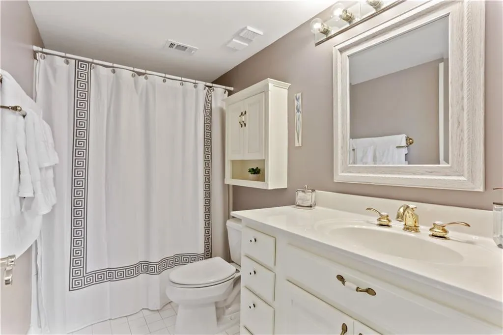 795 Hammond Drive Unit 1107, Atlanta, Georgia 30328, 2 Bedrooms Bedrooms, ,2 BathroomsBathrooms,Residential,Sold,795 Hammond Drive Unit 1107,6710462