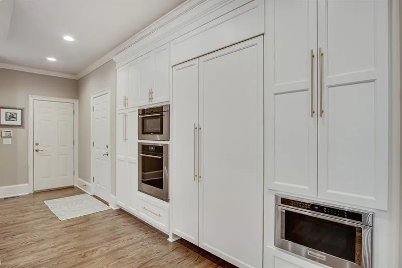 745 Latour Drive, Sandy Springs, Georgia 30350, 6 Bedrooms Bedrooms, ,4 BathroomsBathrooms,Residential,Sold,745 Latour Drive,6636094