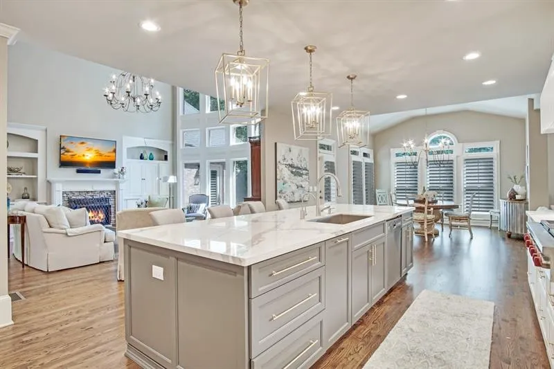 745 Latour Drive, Sandy Springs, Georgia 30350, 6 Bedrooms Bedrooms, ,4 BathroomsBathrooms,Residential,Sold,745 Latour Drive,6636094