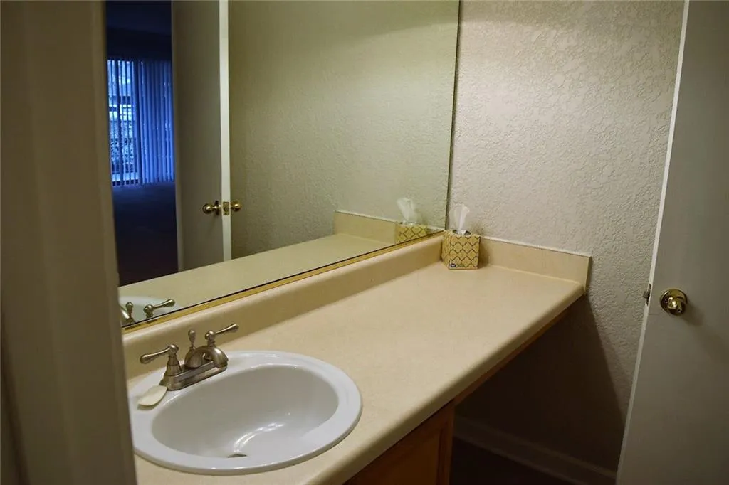 3011 Wingate Way, Sandy Springs, Georgia 30350, 2 Bedrooms Bedrooms, ,2 BathroomsBathrooms,Residential,Sold,3011 Wingate Way,5949904