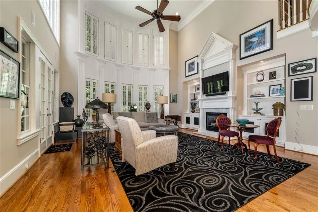 315 Enclave Circle, Atlanta, Georgia 30342, 5 Bedrooms Bedrooms, ,4 BathroomsBathrooms,Residential,Sold,315 Enclave Circle,7231529