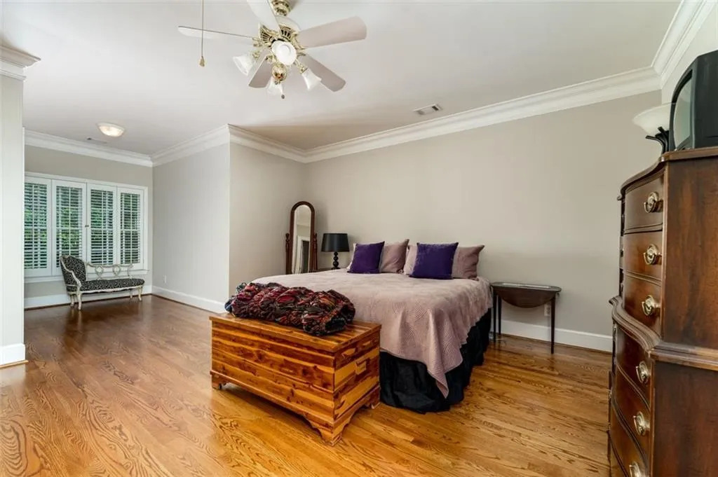 315 Enclave Circle, Atlanta, Georgia 30342, 5 Bedrooms Bedrooms, ,4 BathroomsBathrooms,Residential,Sold,315 Enclave Circle,7231529