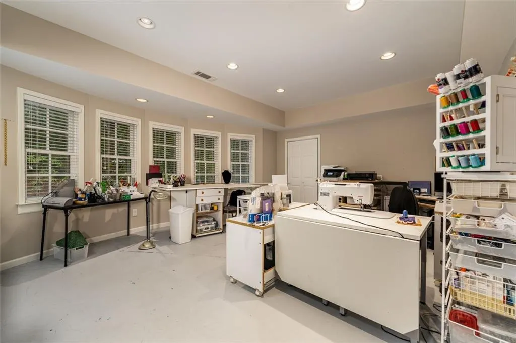 315 Enclave Circle, Atlanta, Georgia 30342, 5 Bedrooms Bedrooms, ,4 BathroomsBathrooms,Residential,Sold,315 Enclave Circle,7231529