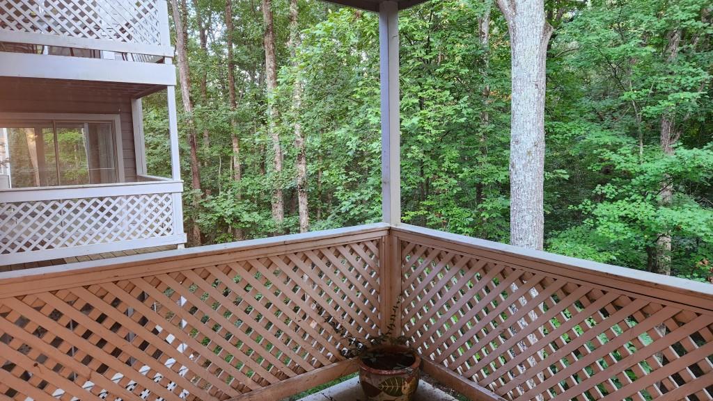 1407 Vicksburg Place, Sandy Springs, Georgia 30350, 2 Bedrooms Bedrooms, ,2 BathroomsBathrooms,Residential,Sold,1407 Vicksburg Place,7282910