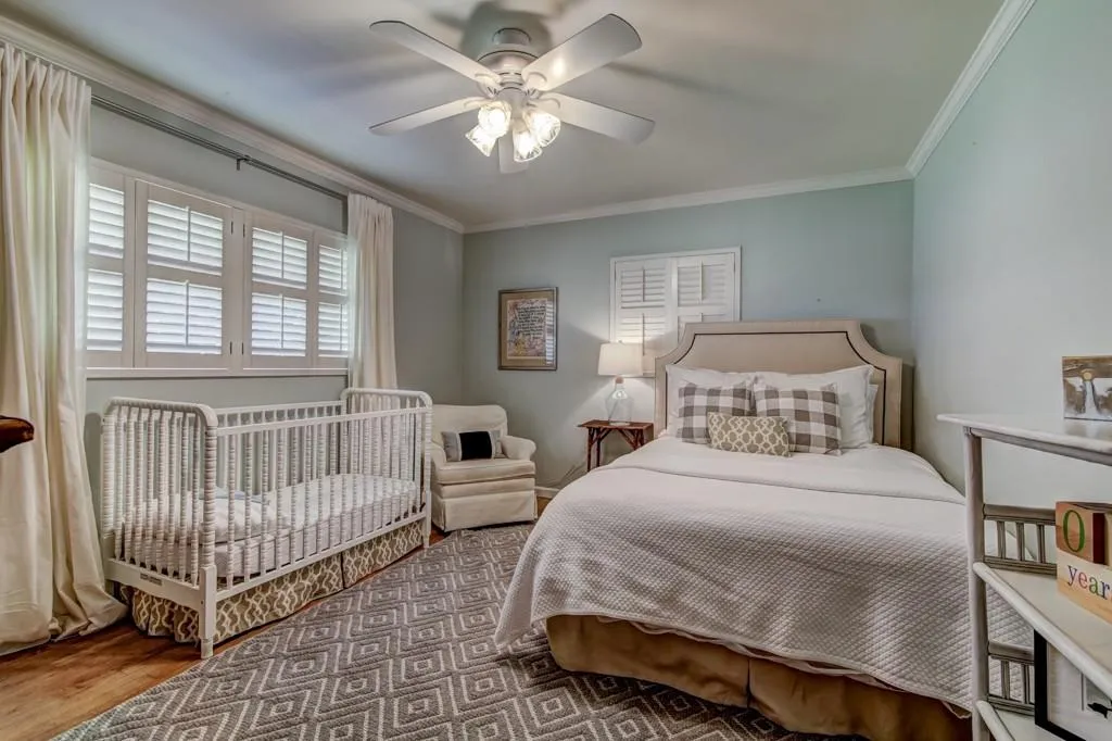 501 Carolwood Lane, Atlanta, Georgia 30342, 3 Bedrooms Bedrooms, ,2 BathroomsBathrooms,Residential,Sold,501 Carolwood Lane,5959022