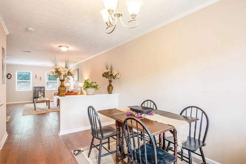 175 North River Drive Unit B, Sandy Springs, Georgia 30350, 2 Bedrooms Bedrooms, ,2 BathroomsBathrooms,Residential,Sold,175 North River Drive Unit B,6576946