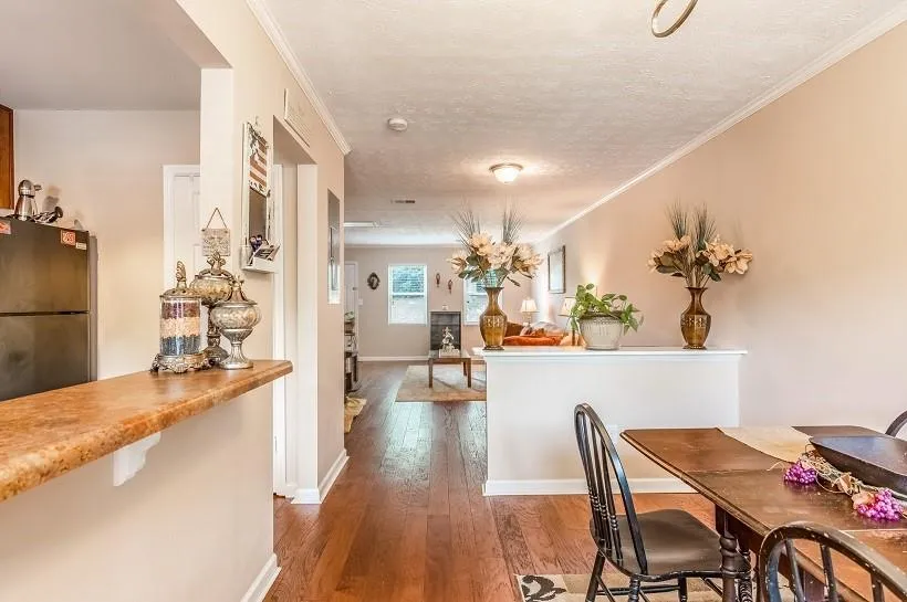 175 North River Drive Unit B, Sandy Springs, Georgia 30350, 2 Bedrooms Bedrooms, ,2 BathroomsBathrooms,Residential,Sold,175 North River Drive Unit B,6576946