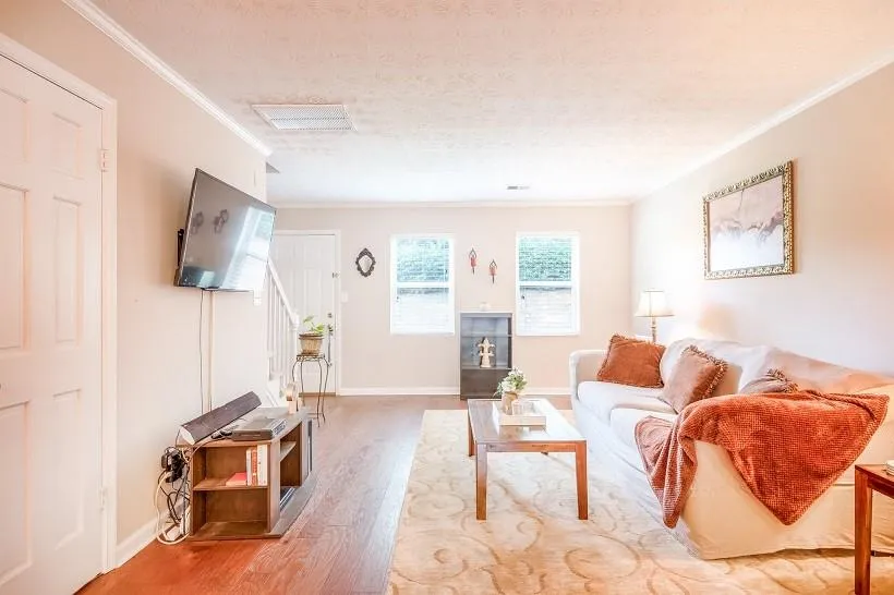 175 North River Drive Unit B, Sandy Springs, Georgia 30350, 2 Bedrooms Bedrooms, ,2 BathroomsBathrooms,Residential,Sold,175 North River Drive Unit B,6576946