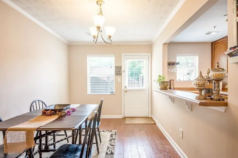 175 North River Drive Unit B, Sandy Springs, Georgia 30350, 2 Bedrooms Bedrooms, ,2 BathroomsBathrooms,Residential,Sold,175 North River Drive Unit B,6576946