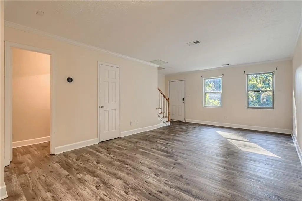 225 Winding River Drive Unit G, Sandy Springs, Georgia 30350, 2 Bedrooms Bedrooms, ,2 BathroomsBathrooms,Residential,Sold,225 Winding River Drive Unit G,6970535