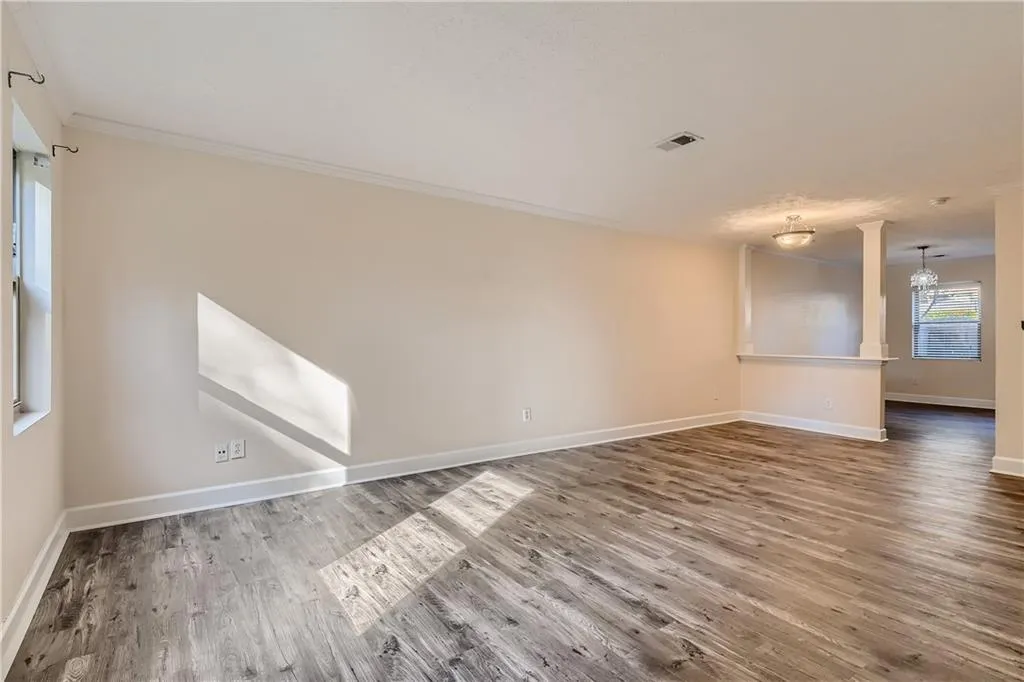 225 Winding River Drive Unit G, Sandy Springs, Georgia 30350, 2 Bedrooms Bedrooms, ,2 BathroomsBathrooms,Residential,Sold,225 Winding River Drive Unit G,6970535