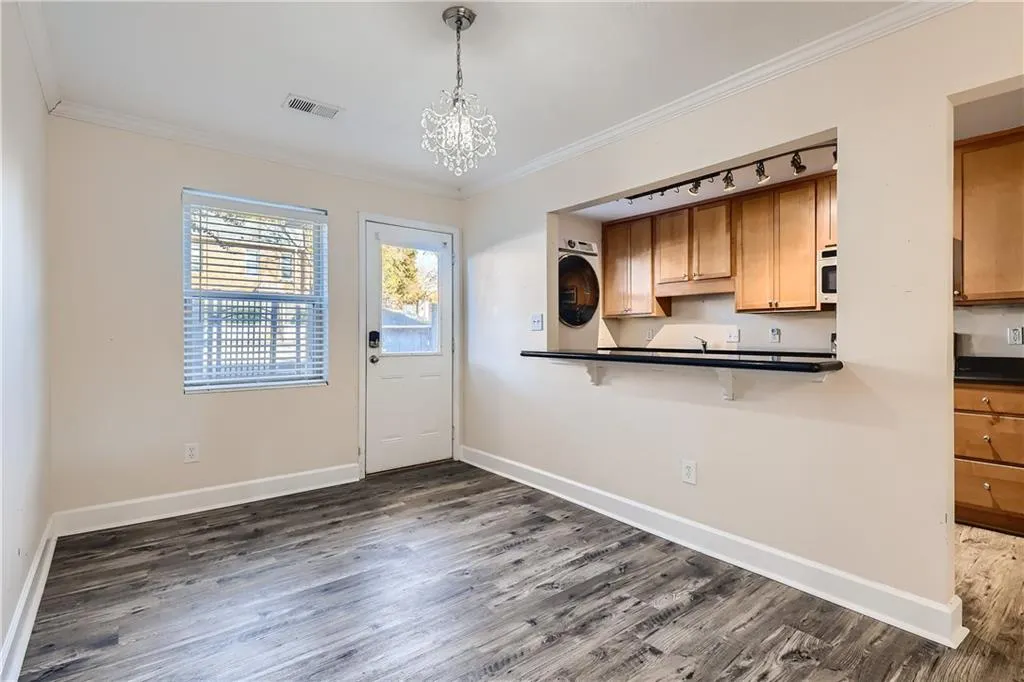 225 Winding River Drive Unit G, Sandy Springs, Georgia 30350, 2 Bedrooms Bedrooms, ,2 BathroomsBathrooms,Residential,Sold,225 Winding River Drive Unit G,6970535