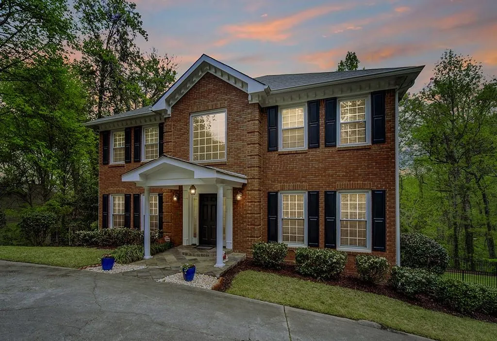 560 Calaveras Drive, Sandy Springs, Georgia 30350, 4 Bedrooms Bedrooms, ,2 BathroomsBathrooms,Residential,Sold,560 Calaveras Drive,6534197